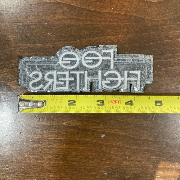 Foo Fighters Iron-On Patch - Picture 2 of 2
